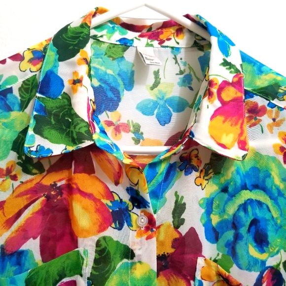 Vibrant Floral Blouse, Semisheer Fabric, Buttoned Front, One Size fits Most. - Picture 4 of 14